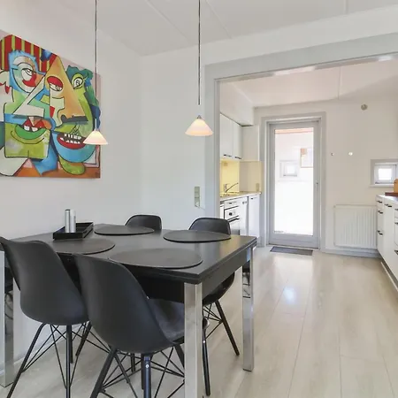 Nase - 2km From The Sea By Interhome Apartment