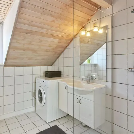 Nase - 2km From The Sea By Interhome * Sønderby