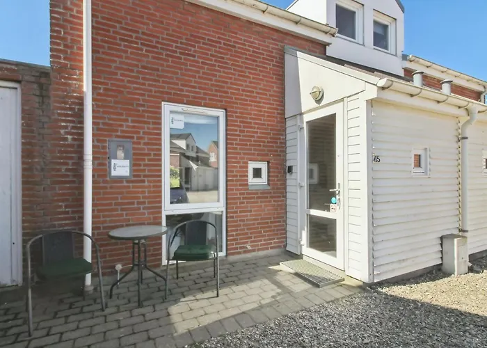 Nase - 2km From The Sea By Interhome *