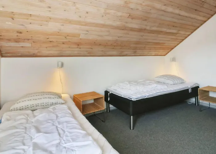 Nase - 2km From The Sea By Interhome *