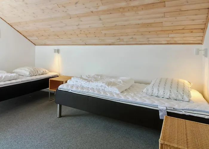 Nase - 2km From The Sea By Interhome *