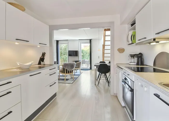 Nase - 2km From The Sea By Interhome Apartment Sønderby